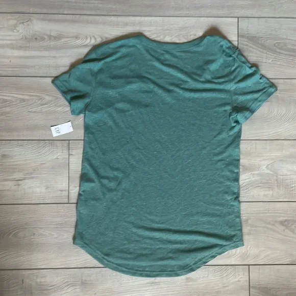 GAP Linen Blend V-Neck T-Shirt Small Tall New with tags - Picture 8 of 8